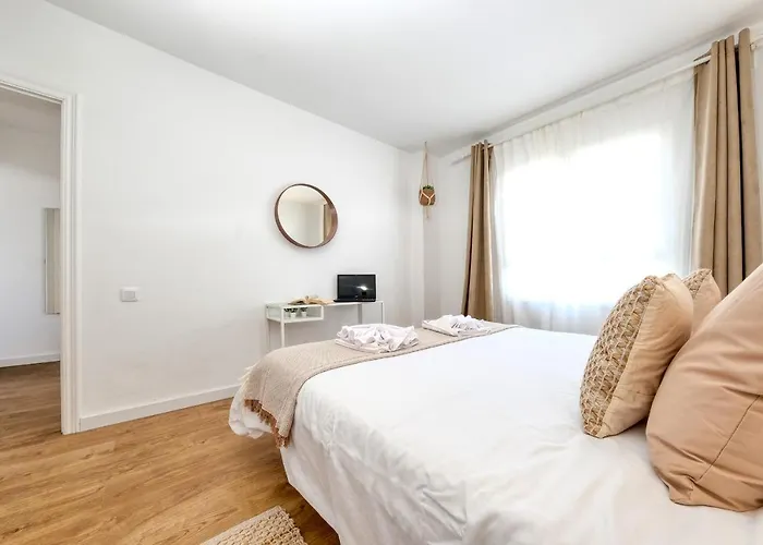 Refugio Volcanico Puerto del Carmen (Lanzarote)